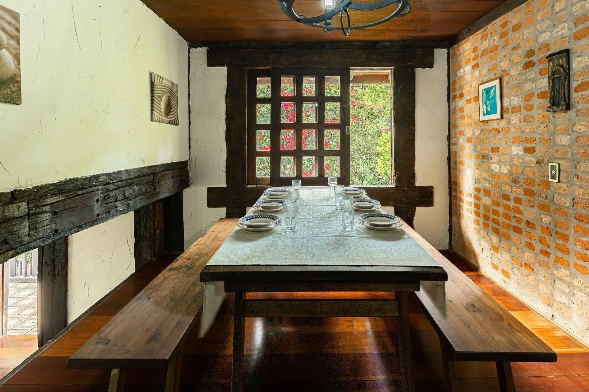 Casa de Férias Casa Estilo Fazenda, - Ris845