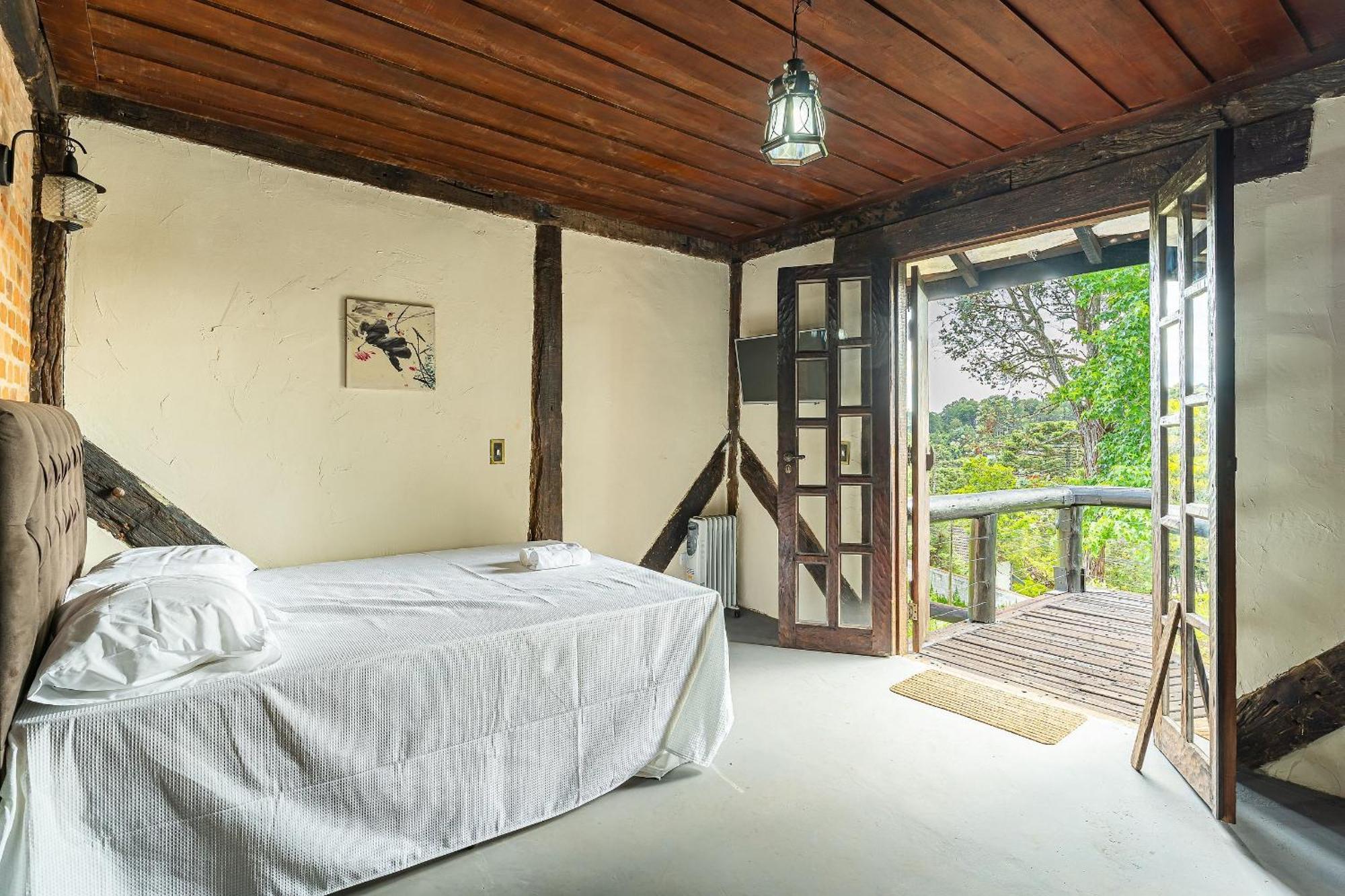 Casa de Férias Casa Estilo Fazenda, - Ris845